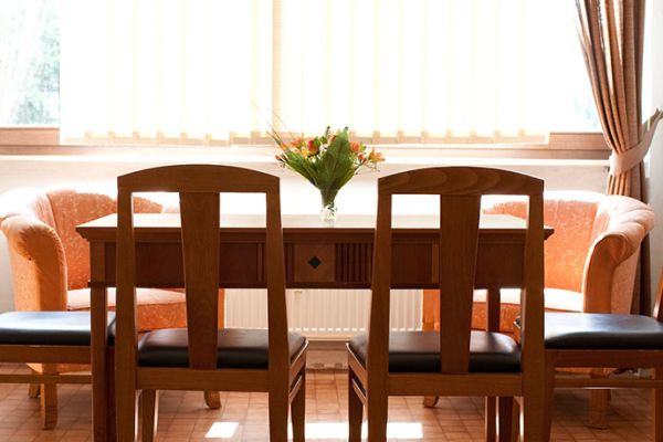 room388ab04cd-8581-e56e-47f1-a56b82cad322B233C8F9-3B35-FC7D-6448-78338B8F9760.jpg